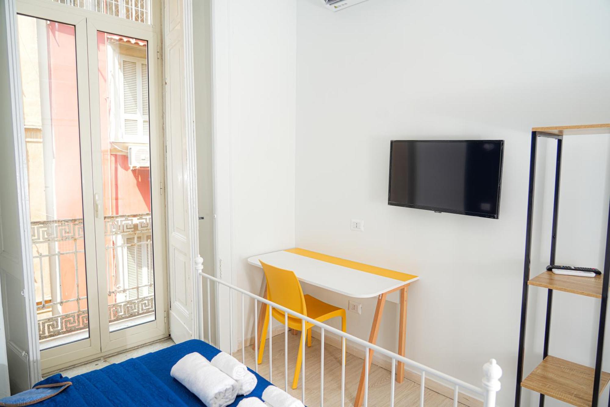 Vulcania Rooms เนเปิลส์ ภายนอก รูปภาพ